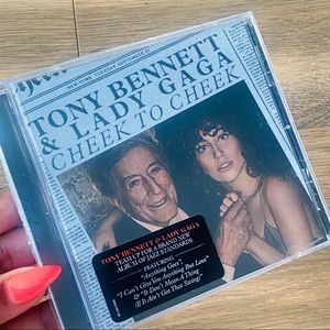 Tony Bennet & Lady Gaga Cheek to Cheek CD
